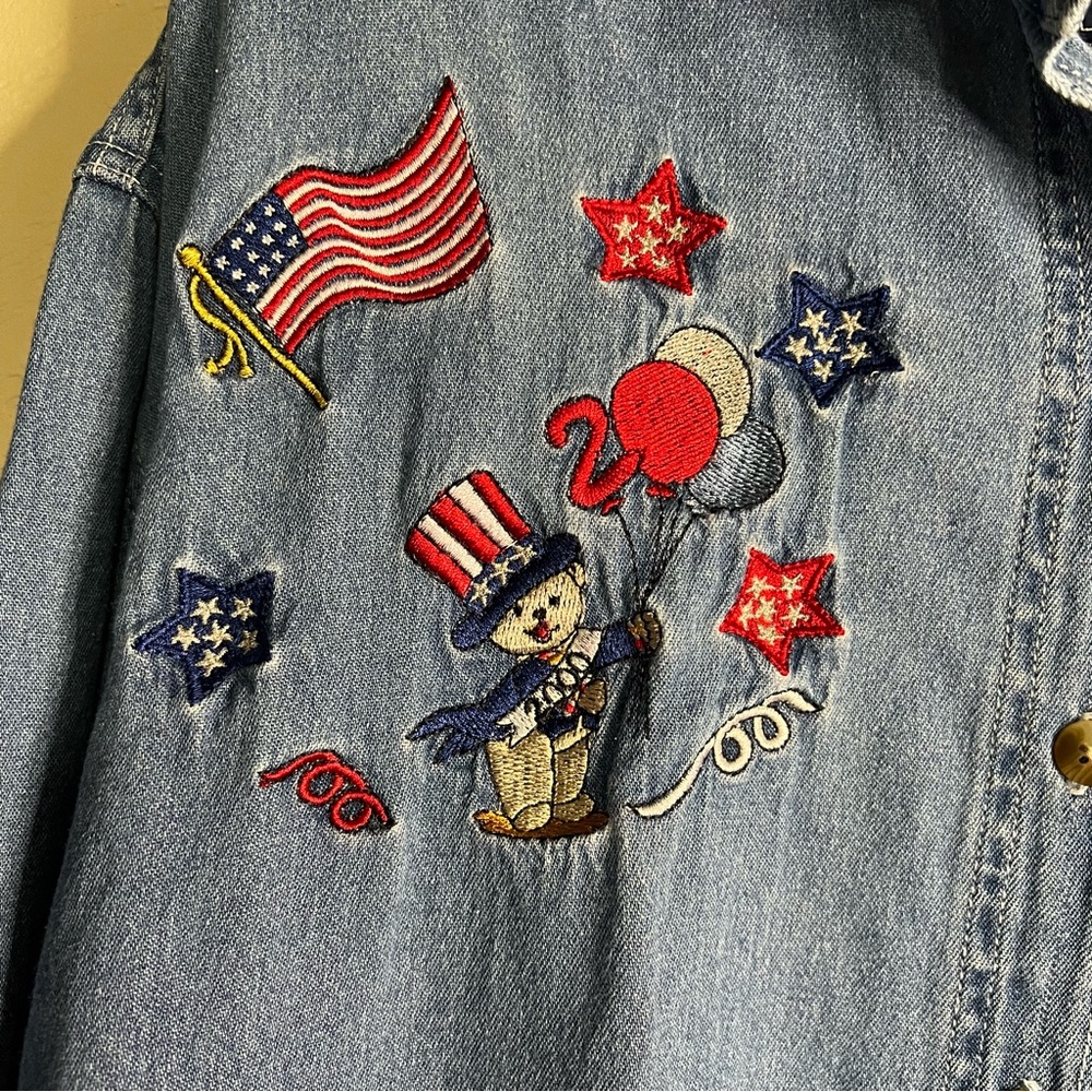 Vintage Quizz Patritoic 4th of July American Embroidered Denim Button Down Shirt - Picture 5 of 10